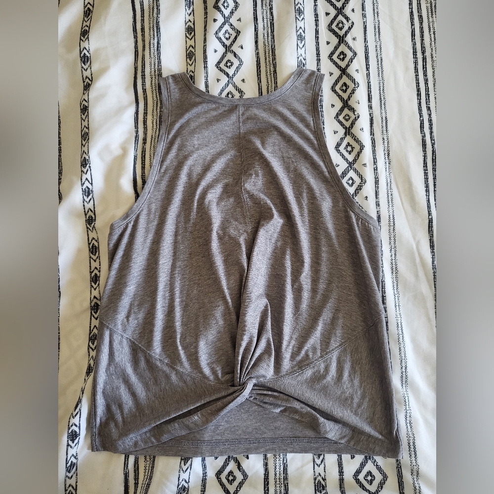 Lage grey tank